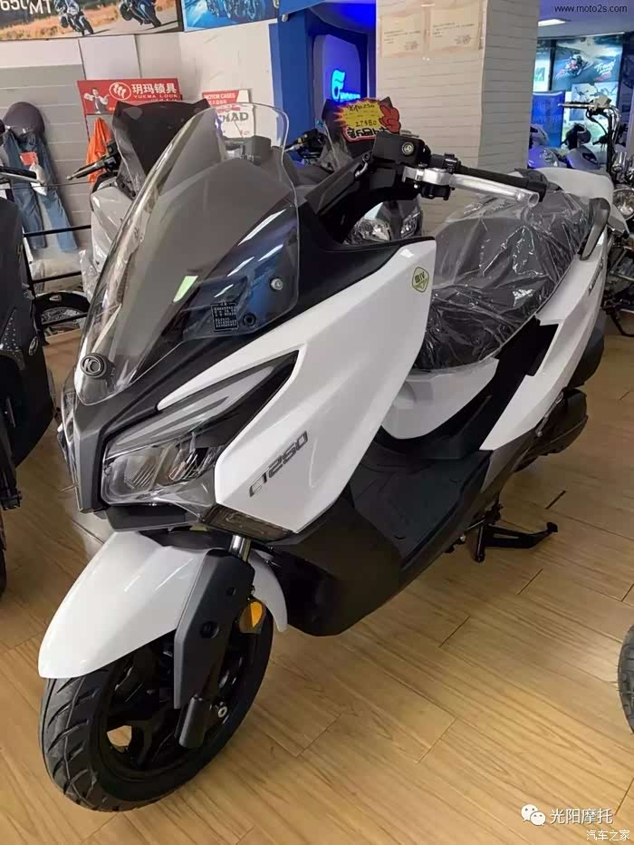 赛艇250和CT250,哪个值得买? 赛艇250和CT250,哪个值得买?